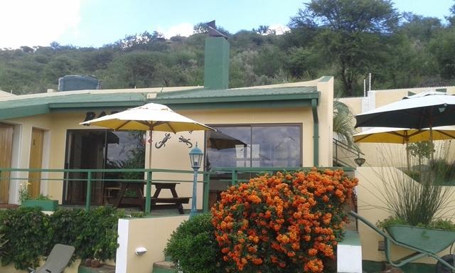 Hotel Pension Onganga Windhoek Esterno foto
